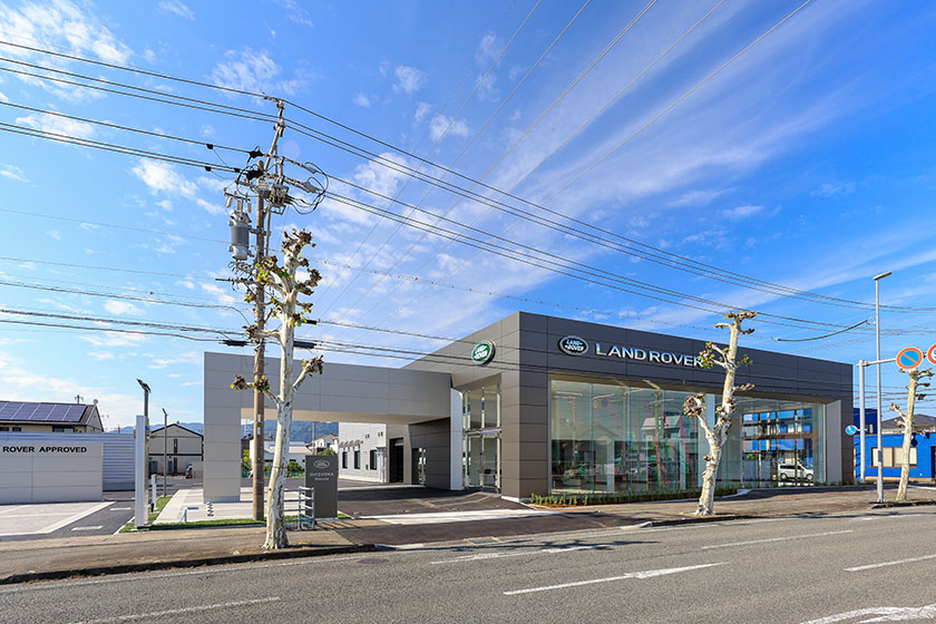 ランドローバー静岡：外観2